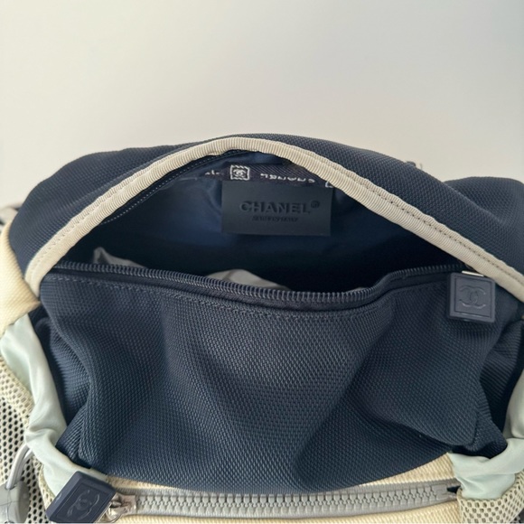 VINTAGE 2001 SPORTS CHANEL SHOULDER/WAIST BAG - Picture 6 of 9